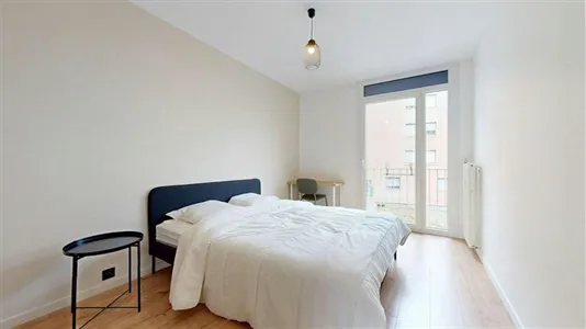 Rooms in Saint-Julien-en-Genevois - photo 4