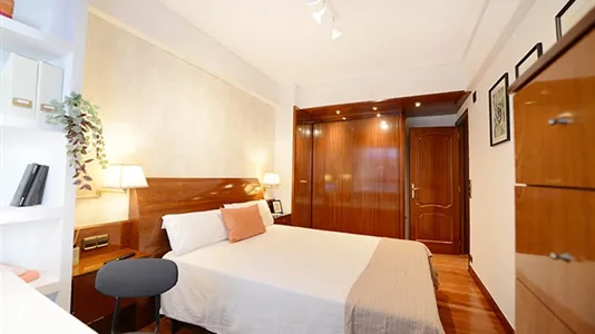 Rooms in Bilbao - photo 6