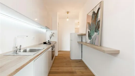 Rooms in Berlin Mitte - photo 10