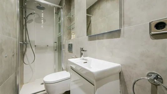 Rooms in Madrid Chamartín - photo 8