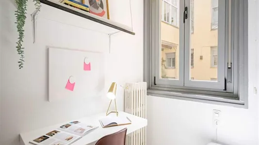 Rooms in Madrid Centro - photo 6