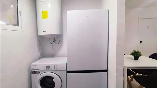 Rooms in Granada - photo 5