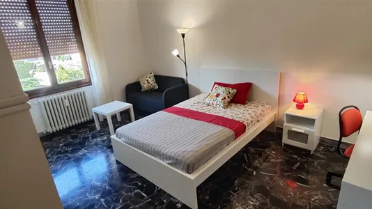 Rooms in Florence - photo 1