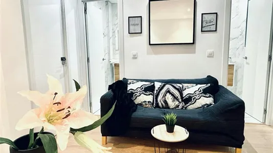 Rooms in Madrid Salamanca - photo 9