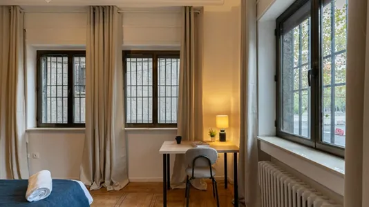 Rooms in Madrid Chamartín - photo 2