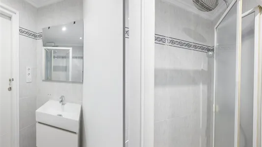 Rooms in el Camí de Vera - photo 6