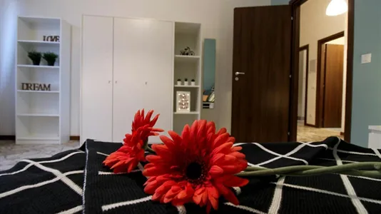 Rooms in Brescia - photo 5