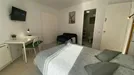 Room for rent, Madrid Puente de Vallecas, Madrid, &lt;span class=&quot;blurred street&quot; onclick=&quot;ProcessAdRequest(8997687)&quot;&gt;&lt;span class=&quot;hint&quot;&gt;See streetname&lt;/span&gt;[xxxxxxxxxxxxx]&lt;/span&gt;