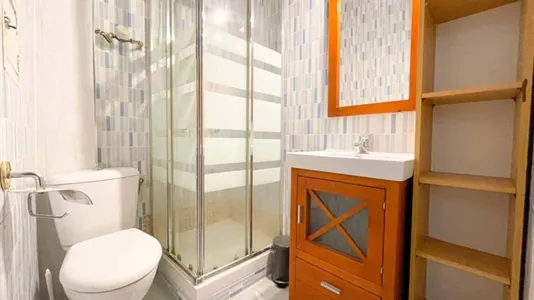 Rooms in Madrid Centro - photo 6