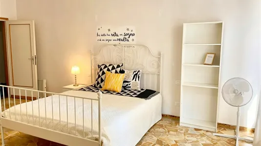 Rooms in Florence - photo 8