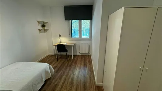 Rooms in Madrid Chamberí - photo 2