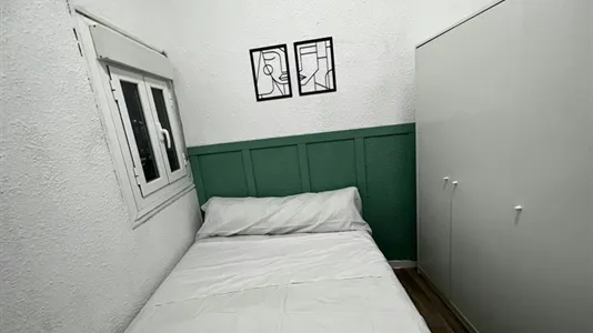 Rooms in Madrid Centro - photo 10