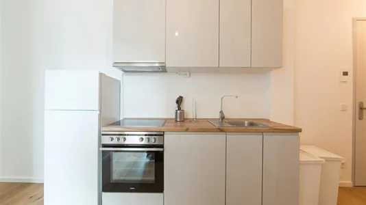 Rooms in Berlin Mitte - photo 4