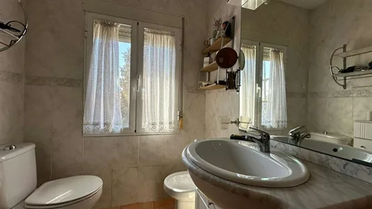 Rooms in Granada - photo 6