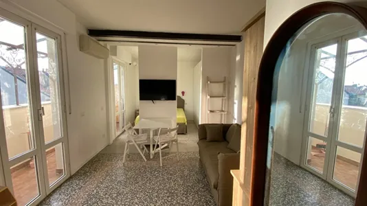 Apartments in Milano Zona 4 - Vittoria, Forlanini - photo 1