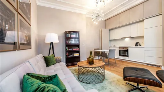 Apartments in Vienna Innere Stadt - photo 10