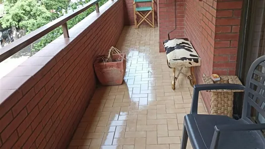 Rooms in Barcelona Eixample - photo 10