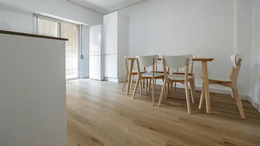 Rooms in Tavernes Blanques - photo 9