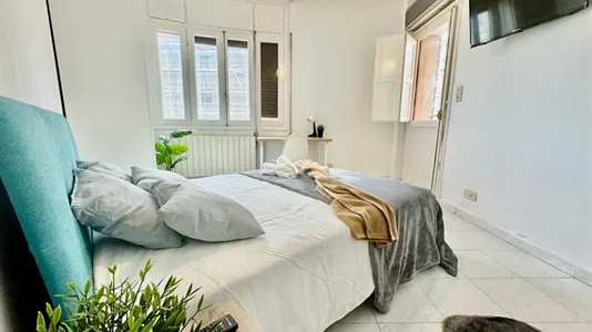 Rooms in Zaragoza - photo 2