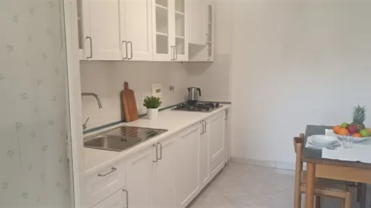 Rooms in Florence - photo 2