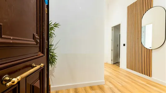 Rooms in Barcelona Eixample - photo 8