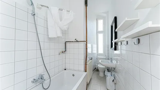 Rooms in Berlin Neukölln - photo 8