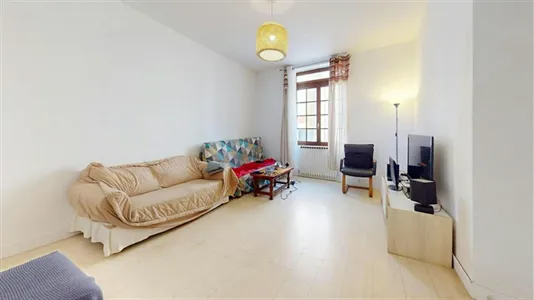 Rooms in Angoulême - photo 4