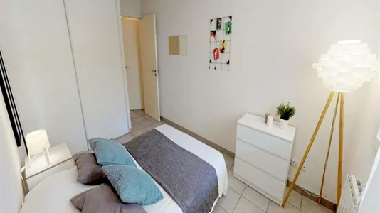 Rooms in Lyon - photo 2