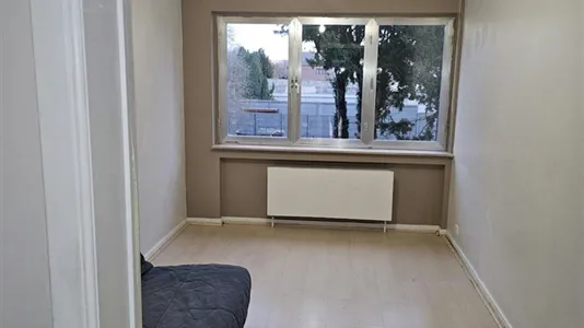 Rooms in Sint-Pieters-Leeuw - photo 7