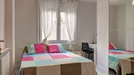 Room for rent, Zaragoza, Aragón, &lt;span class=&quot;blurred street&quot; onclick=&quot;ProcessAdRequest(8997677)&quot;&gt;&lt;span class=&quot;hint&quot;&gt;See streetname&lt;/span&gt;[xxxxxxxxxxxxx]&lt;/span&gt;