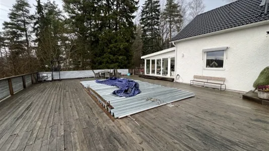 Houses in Upplands Väsby - photo 4