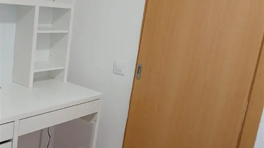 Rooms in Castelldefels - photo 2