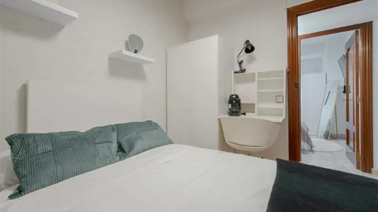 Rooms in Madrid Chamartín - photo 3