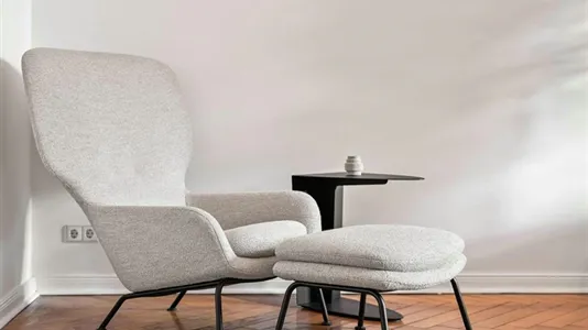 Apartments in Berlin Charlottenburg-Wilmersdorf - photo 3