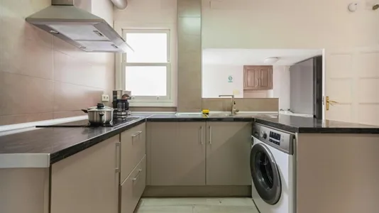 Rooms in Valencia L'Eixample - photo 6