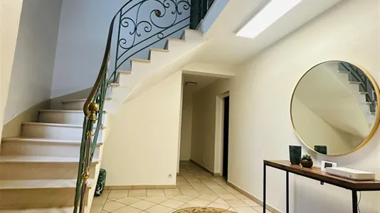 Houses in Torcy - photo 4