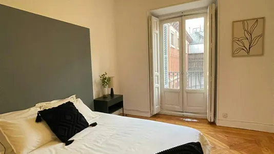 Rooms in Madrid Salamanca - photo 5