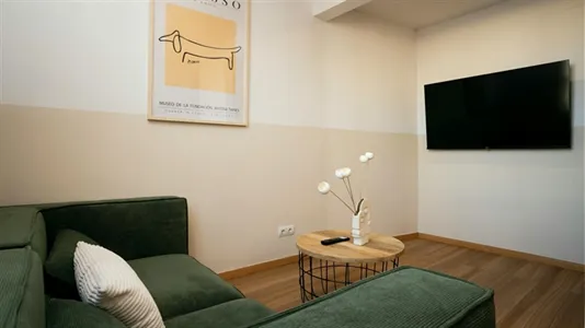 Apartments in Barcelona Ciutat Vella - photo 4