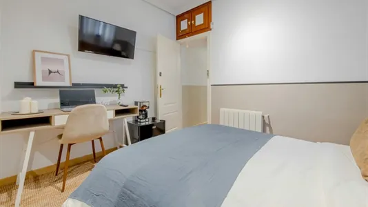 Rooms in Madrid Retiro - photo 4