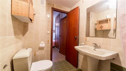 Rooms in Valencia Algirós - photo 10