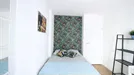 Room for rent, Nanterre, Île-de-France, &lt;span class=&quot;blurred street&quot; onclick=&quot;ProcessAdRequest(7725256)&quot;&gt;&lt;span class=&quot;hint&quot;&gt;See streetname&lt;/span&gt;[xxxxxxxxxxxxx]&lt;/span&gt;