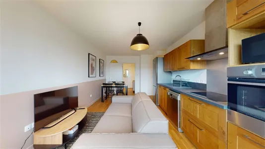 Rooms in Saint-Denis - photo 6