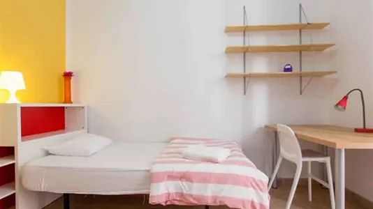 Rooms in Madrid Centro - photo 4