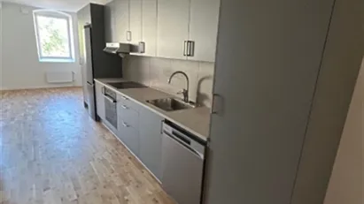 Örebro - 1rok - tillsv - 8.742kr/mån