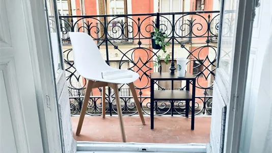 Rooms in Madrid Centro - photo 7