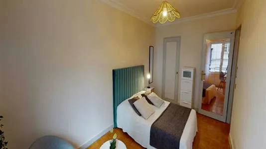 Rooms in Paris 16ème arrondissement (South) - photo 3