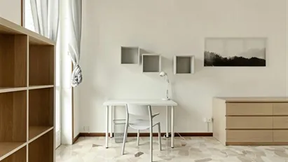 Room for rent in Milano Zona 1 - Centro storico, Milan