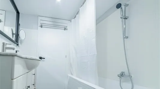 Rooms in Barcelona Sarrià-St. Gervasi - photo 8