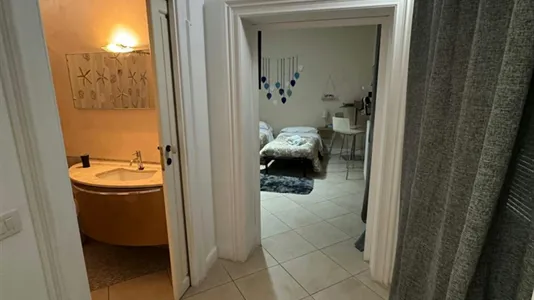 Apartments in Taranto - photo 8
