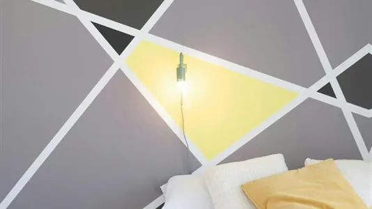 Rooms in Barcelona Ciutat Vella - photo 4